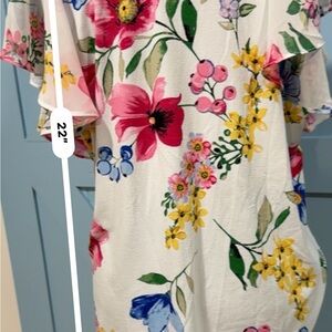 New York & Company Vibrant Floral Blouse